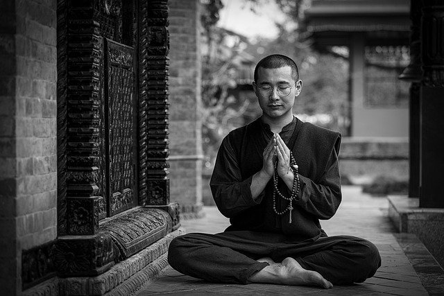 Thiền có tác dụng giúp kiềm chế cơn tức giận