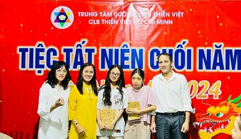 Tat Nien Thien Viet Sai Gon Hcm (14)