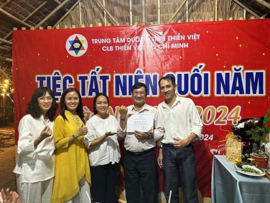 Tat Nien Thien Viet Sai Gon Hcm (4)