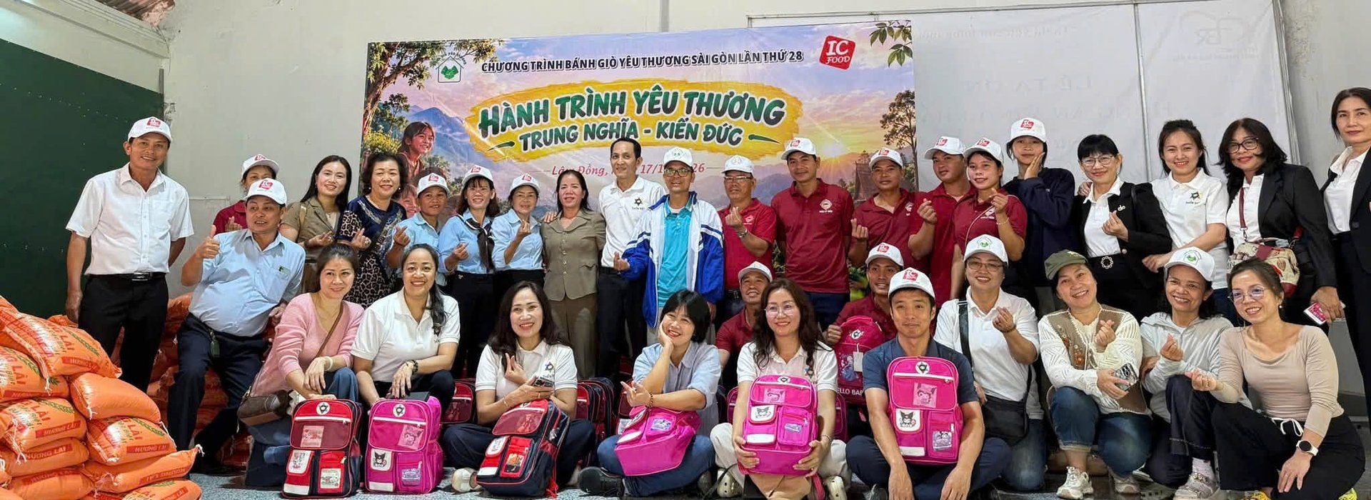 Thiền Việt Sài Gòn đồng hành chương trình thiện nguyện Quý III cùng CLB Bánh Giò Yêu Thương 1 Thiền Việt Sài Gòn đồng hành chương trình thiện nguyện Quý III cùng CLB Bánh Giò Yêu Thương