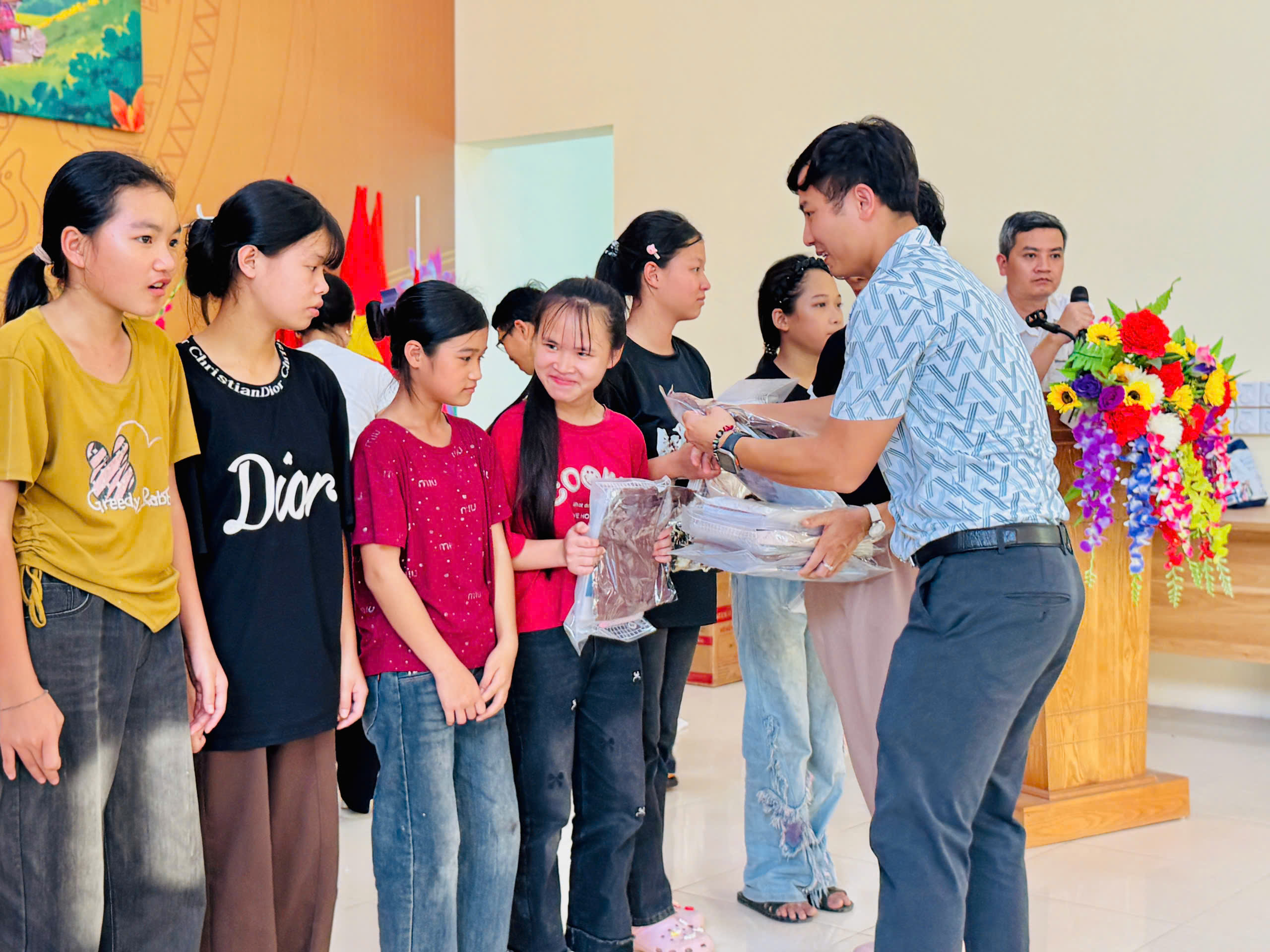 Chương trình thiện nguyện Thu yêu thương – Gieo mầm tri thức 2026 tại Trường PTDTBT THCS Cao Sơn